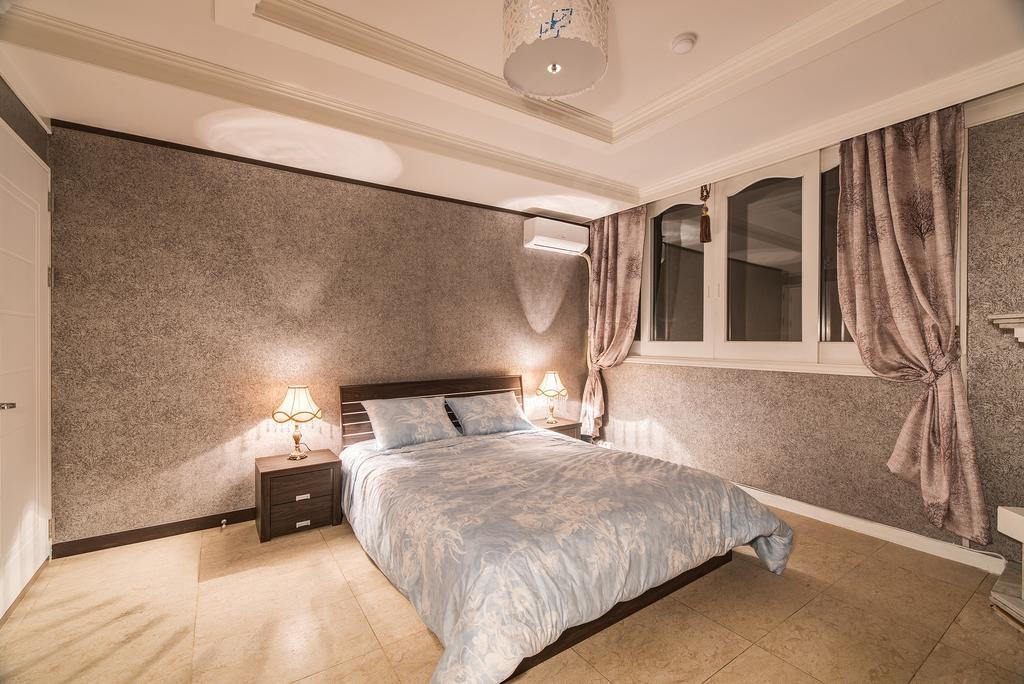 Gold Hill Gh House 2*
